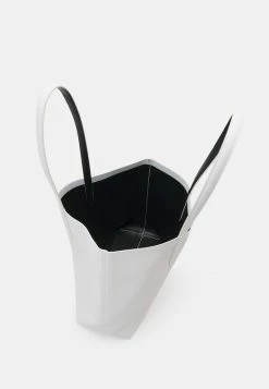 Lacoste Sac Bandoulière - Blanc Sinople -Lacoste Soldes Magasin b77e4a2bb57448ca81a8fbb96bc508b1