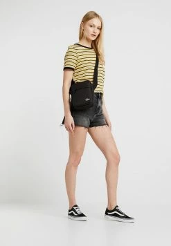 Lacoste NEOCROC - Sac Bandoulière - Black -Lacoste Soldes Magasin bbaf7e1625e34812a68d79c423520d97