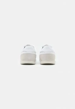 Lacoste MENERVA SPORT - Baskets Basses - White -Lacoste Soldes Magasin bd628dd7f6b04105abe58c610c905130