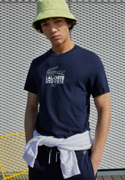 Lacoste T-shirt Imprimé - Navy Blue -Lacoste Soldes Magasin bfa46b42631041418857733538773d03