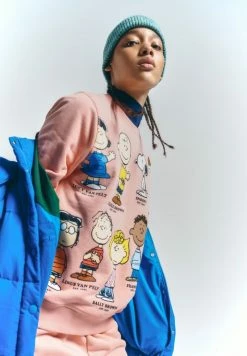 LACOSTE X PEANUTS - Sweatshirt - Rose 8 LACOSTE X PEANUTS - Sweatshirt - Rose -Lacoste Soldes Magasin c0d72ff7423e4fbfb3a46820ed54ce4f