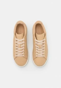 Lacoste COURT - Baskets Basses - Beige -Lacoste Soldes Magasin c891b106715d405c8cea0bb045b8713f