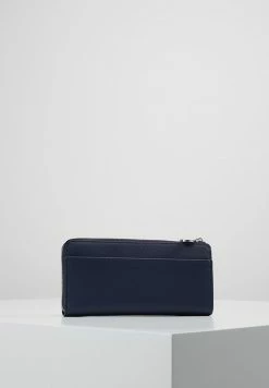 Lacoste Portefeuille - Peacoat -Lacoste Soldes Magasin cb2e8b0354c546c9b11e95e08215c5c5