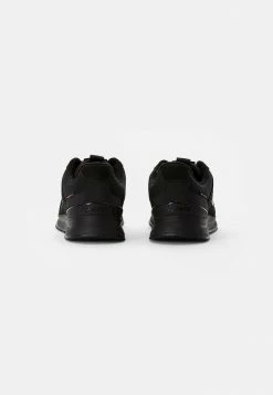 Lacoste JOGGEUR - Baskets Basses - Blk/blk -Lacoste Soldes Magasin d08d994dc8d647e1af44abdf6ffbb280