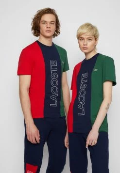 Lacoste UNISEX - T-shirt Imprimé - Marine/rouge Vert 9 Lacoste UNISEX - T-shirt Imprimé - Marine/rouge Vert -Lacoste Soldes Magasin d47f99b81d5c4bfda94452a37a588f75