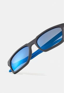 Lacoste Lunettes De Soleil - Matte Black -Lacoste Soldes Magasin d597afc92b064deeb381d6b737544786