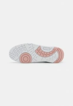 Lacoste T-CLIP - Baskets Basses - White/light Pink -Lacoste Soldes Magasin d7244bef3b2e447d94ef9d1acdb6998c