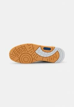 Lacoste Baskets Basses - White/orange -Lacoste Soldes Magasin da07328ad9cf442a83150a709fac864b