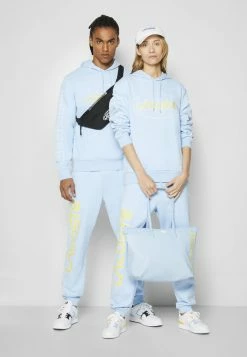 Lacoste UNISEX EXCLUSIVE - Pantalon De Survêtement - Overview 10 Lacoste UNISEX EXCLUSIVE - Pantalon De Survêtement - Overview -Lacoste Soldes Magasin ebc5a7d32b35428f9ef9b7772f2884ff