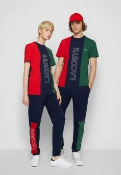 Lacoste UNISEX - T-shirt Imprimé - Marine/rouge Vert 11 Lacoste UNISEX - T-shirt Imprimé - Marine/rouge Vert -Lacoste Soldes Magasin ef1a7a9e018c41adb708afec1c83a154