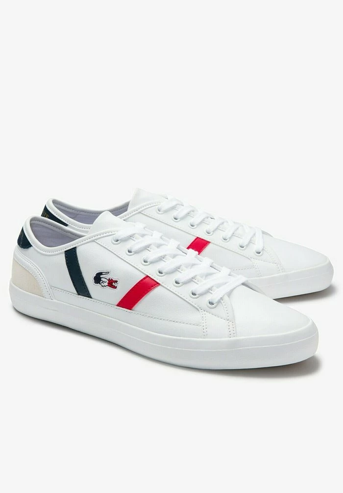 Lacoste Baskets Basses - Wht/nvy/red 2 Lacoste Baskets Basses - Wht/nvy/red – Image 2