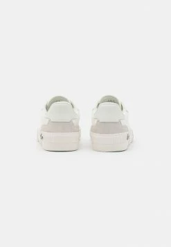 Lacoste Baskets Basses - White -Lacoste Soldes Magasin f7c501faa77c46c985cc77b181f68484