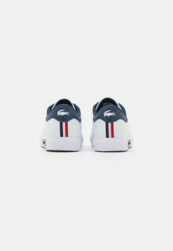 Lacoste POWERCOURT - Baskets Basses - White/navy/red -Lacoste Soldes Magasin fd39173aab2146dd91dc19c7b3d08618
