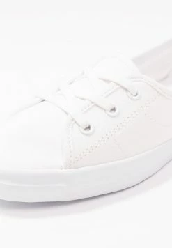 Lacoste ZIANE CHUNKY - Baskets Basses - White -Lacoste Soldes Magasin fd95aa9a04374e8491c4a19a5990d49e